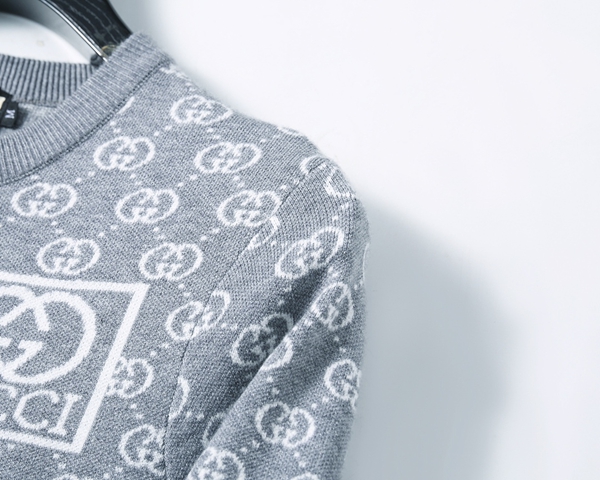 ブランドセーター角部分ディテール